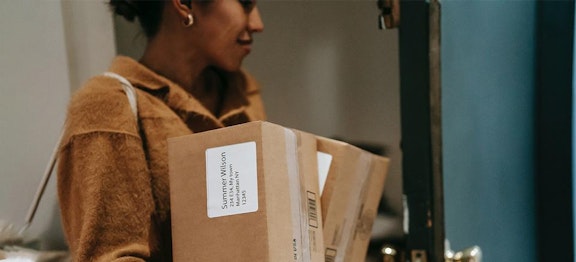 Tips Aman Menerima Paket Saat Pandemi