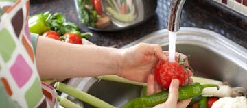 Tips Rumah: Cegah Kontaminasi Bakteri, 7 Makanan Yang Tidak Perlu Dicuci 