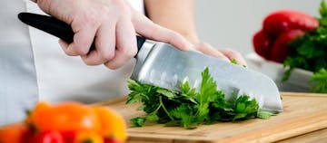Tips Rumah: Teknik Memotong  Sayur Agar Hasilnya Rapi Dan Paripurna