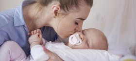 Yuk, Belajar Perawatan Bayi Baru Lahir Untuk Orang Tua Baru!