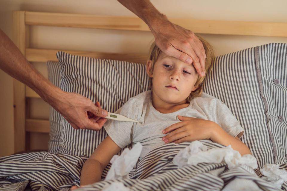 Tak Harus Terus Menderita, Kenali Penyebab Alergi Musiman pada Anak Berikut  - Ibupedia